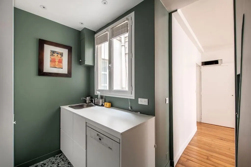 Legendre - Spacieux Appartement A Batignolles Parigi Francia